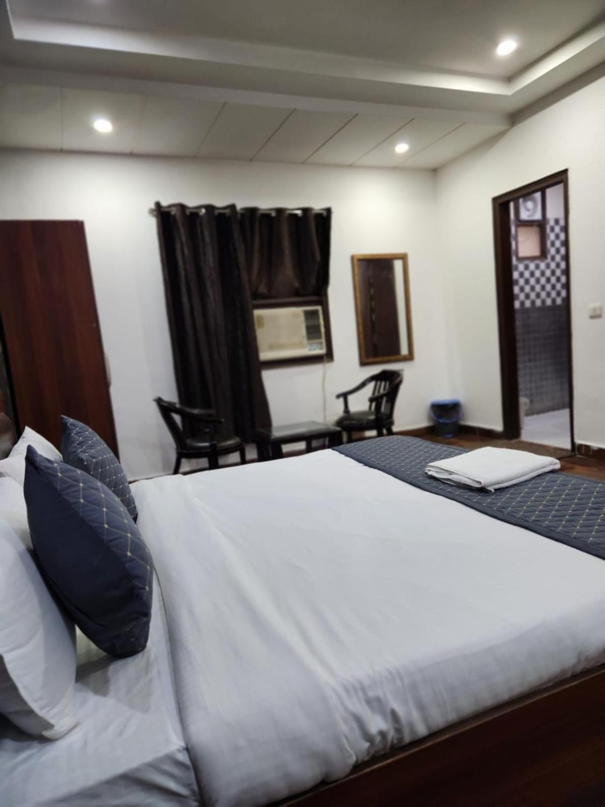 Hotel Aerotech Near Delhi Airport New Delhi Exterior photo